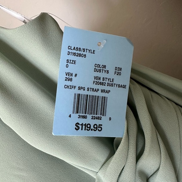 David’s Bridal Bridesmaid Dress chiffon back tie a-line dress in Dusty Sage - Picture 3 of 5